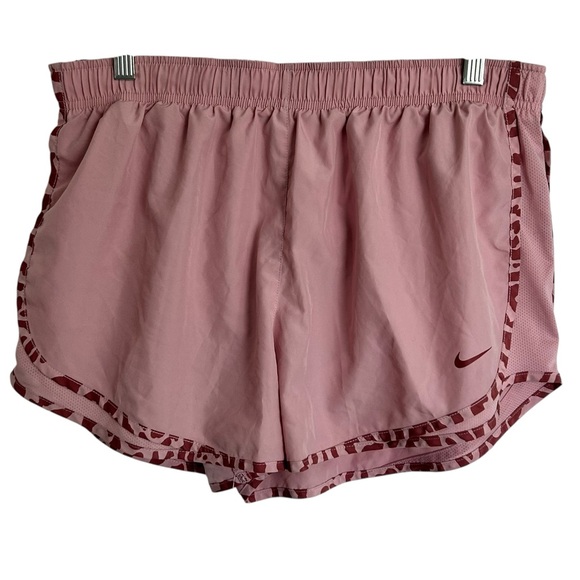 Nike Dri-FIT tempo running shorts XL - Picture 1 of 5